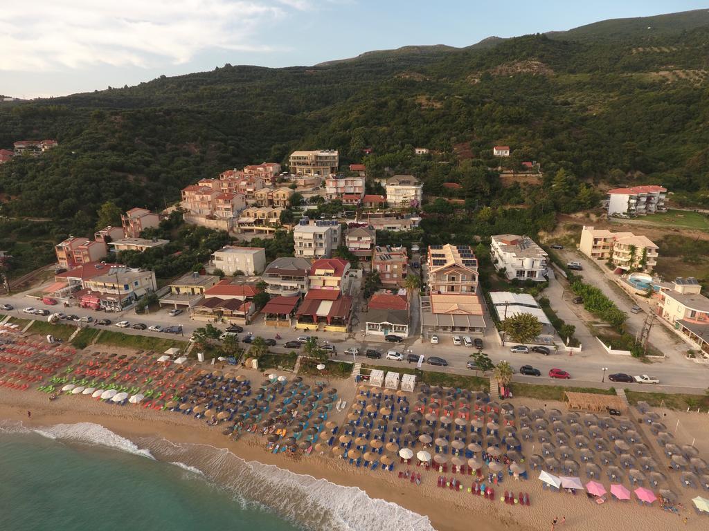 Filanthi Apartments Paralia Vrachou Exteriér fotografie