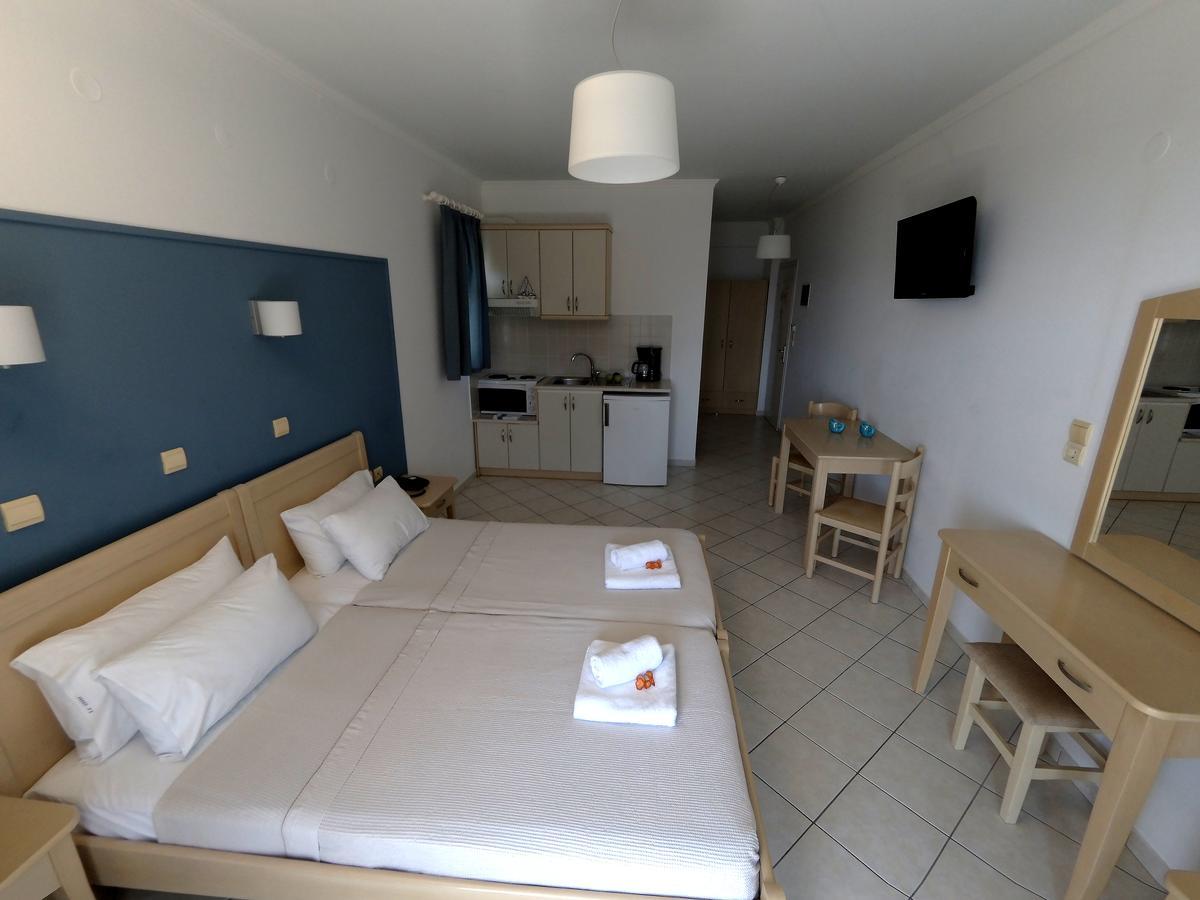 Filanthi Apartments Paralia Vrachou Exteriér fotografie